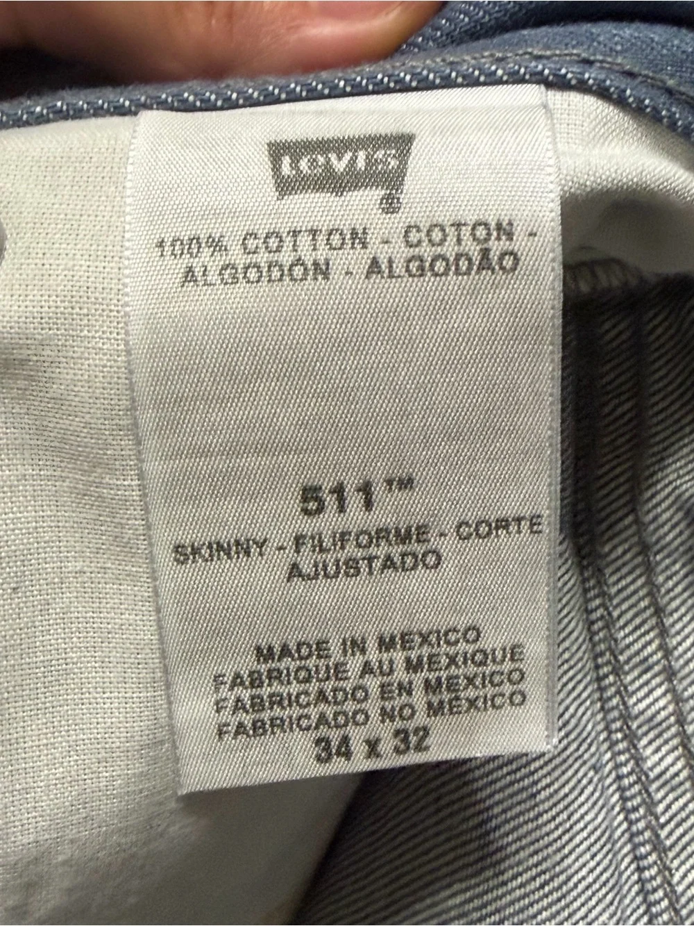Classic Levi’s Men's Blue Jeans - Straight Fit 511 34/32